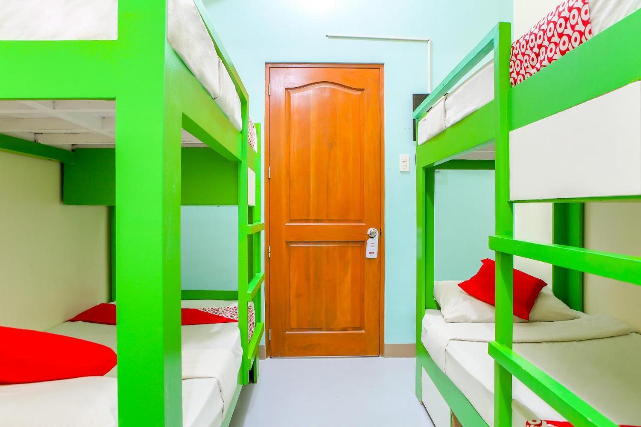 Oyo 442 Ipark Hotel Cebu Екстер'єр фото